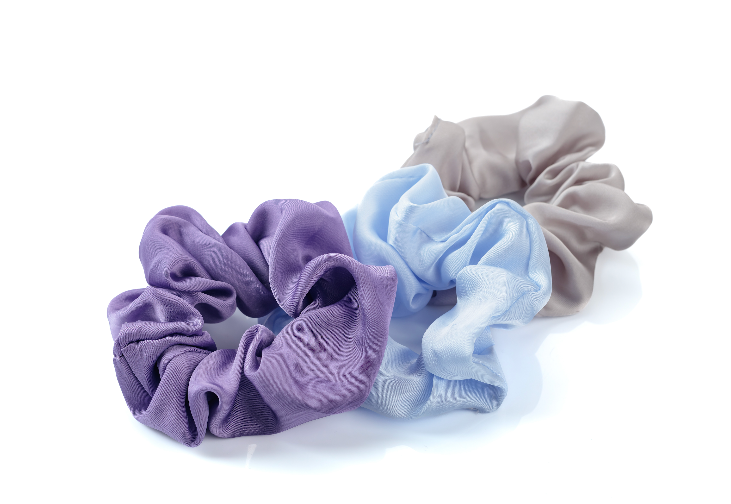 VEGAN SILK SCRUNCHIES - SET OF THREE