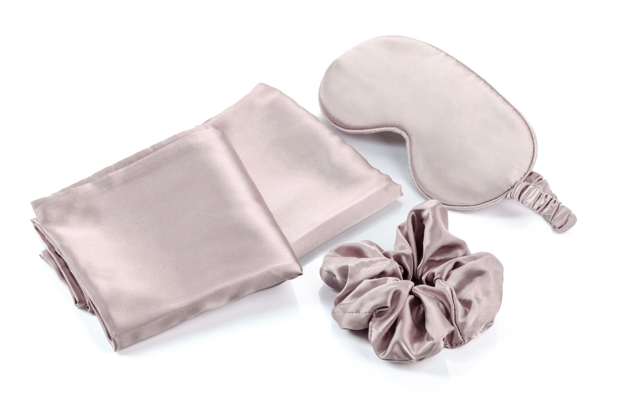 PEAU DE SOIE PILLOWCASE SET